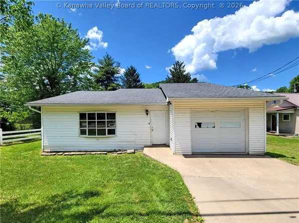 104 Elk Dr, Elkview, WV 25071
