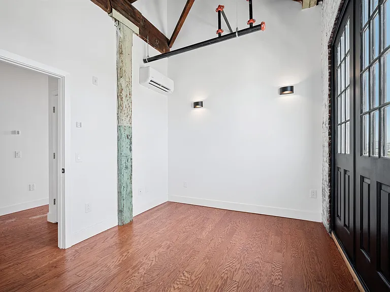 Hancock Lofts — Photo 17