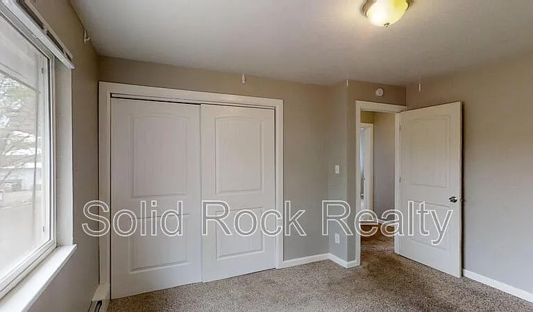 333 Bonnie Ct #4 — Photo 11