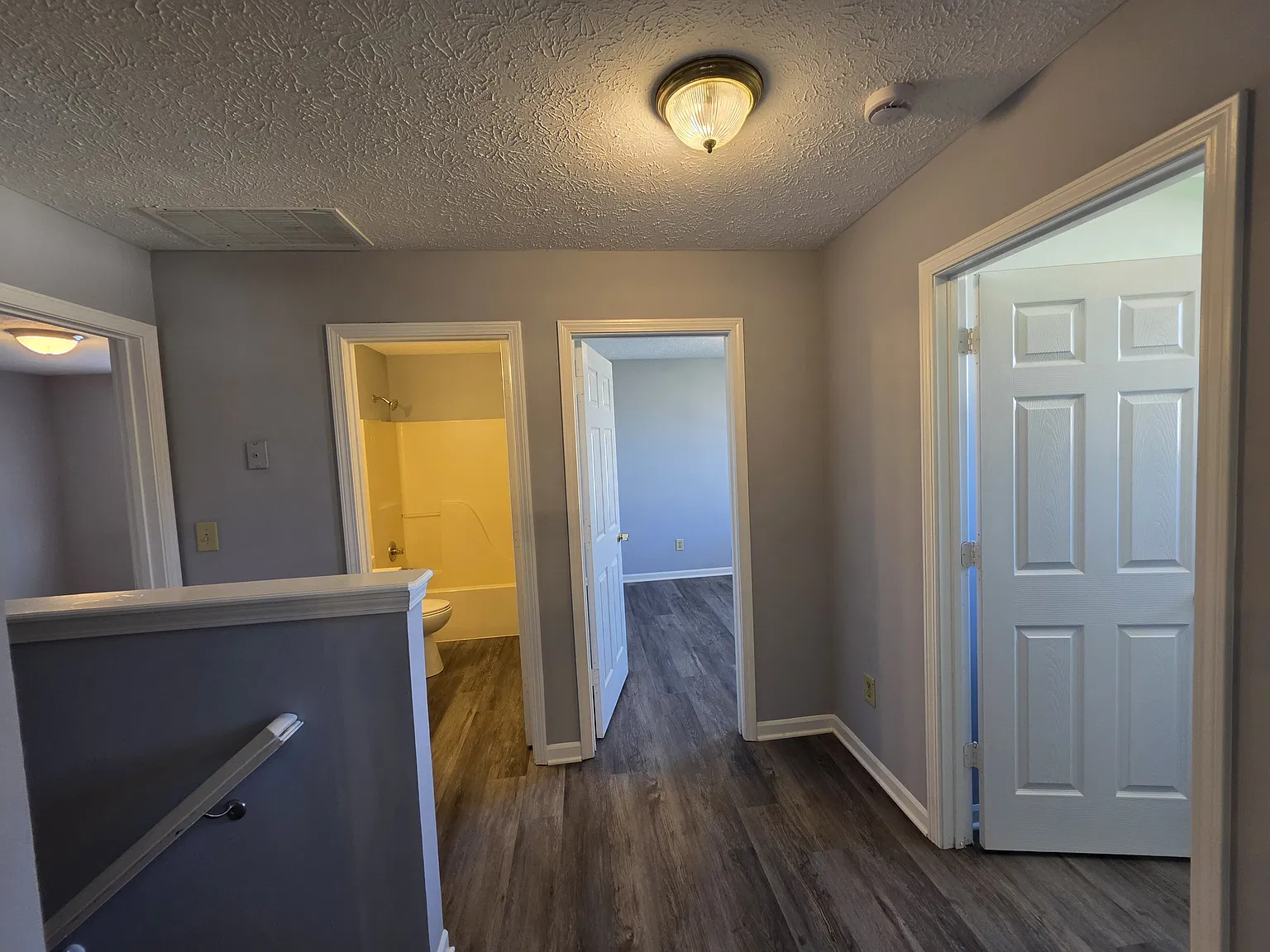3 bed, 2.5 bath, 1602 sqft, $1,795 — Photo 4