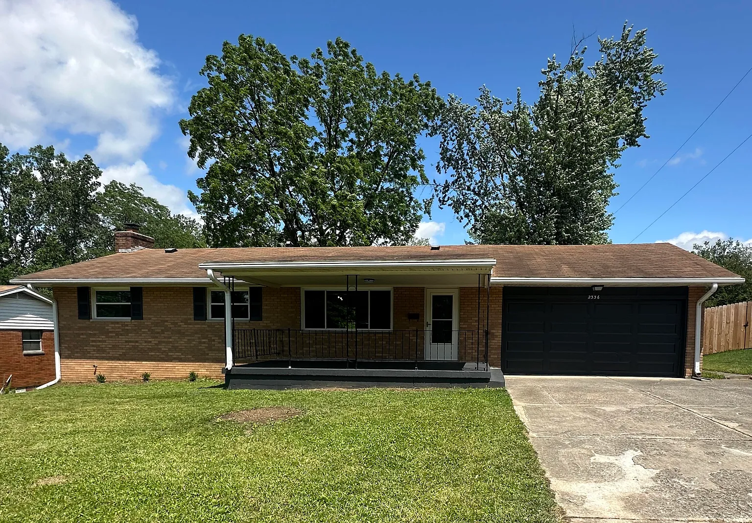 2336 Derr Rd photo 1
