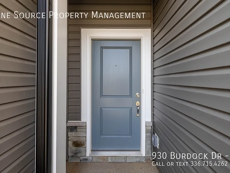 930 Burdock Dr #1 — Photo 4