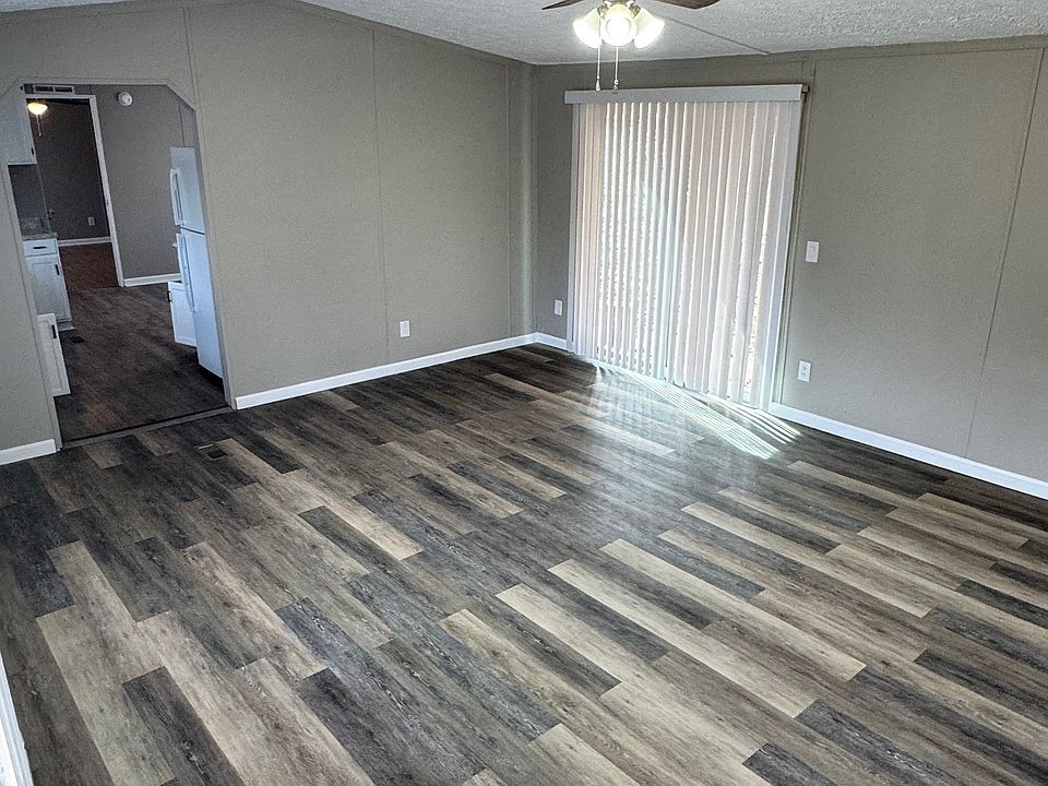 1st image of 21 Cypress Ln