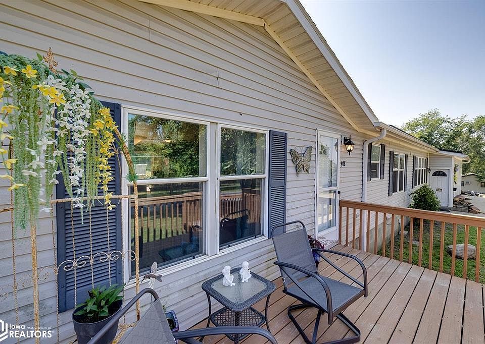 908 W Summit St, Creston, IA 50801 Zillow