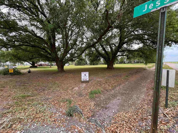 59875 Sexton Dr, Plaquemine, LA 70764