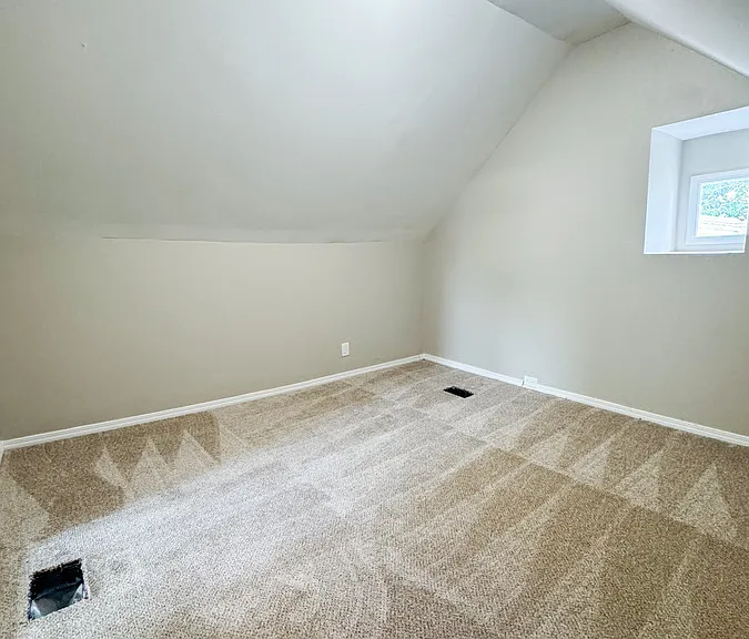 1338 Alpine Ave NW — Photo 36