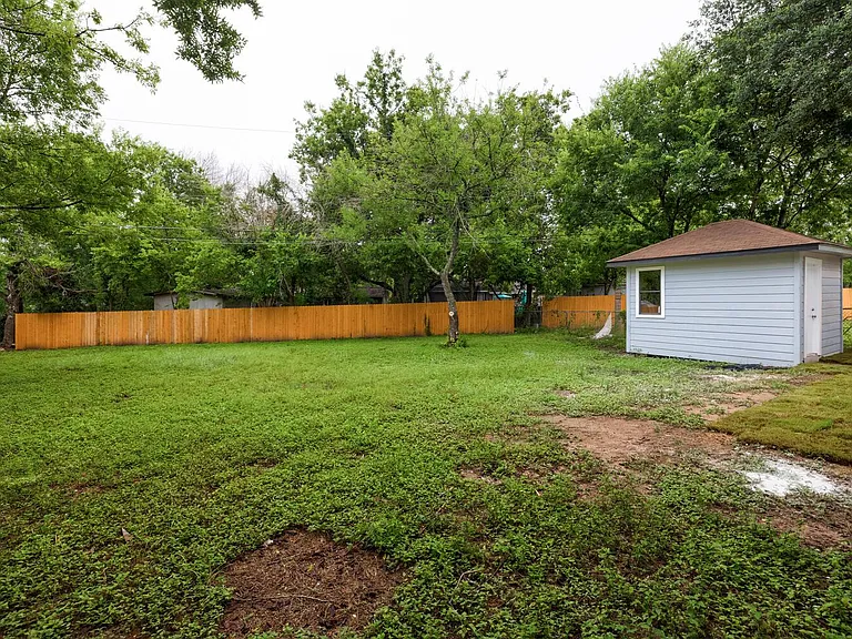 5001 Cottonwood Cir #B — Photo 26