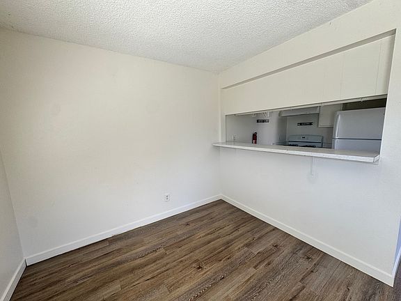 5th image of 3120 Camellia Ct APT C