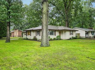 3256 Riverside Dr, Port Huron, MI 48060