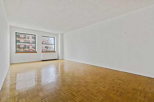 1st image of 600 Columbus Ave APT 10M