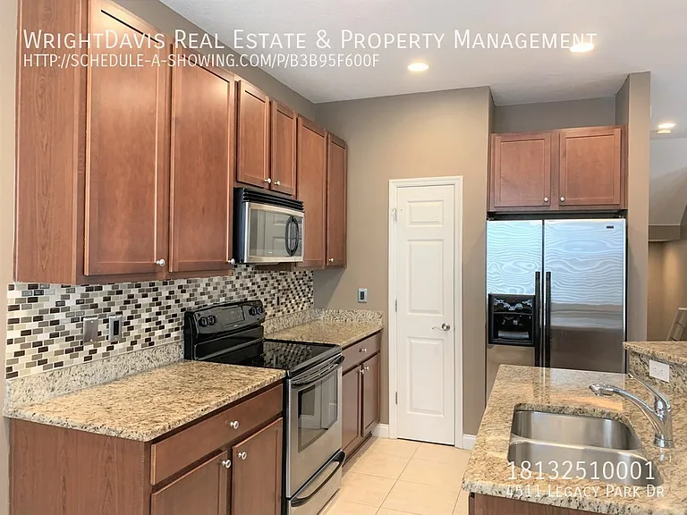 4511 Legacy Park Dr — Photo 11
