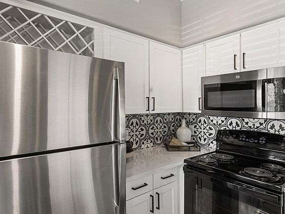 2nd image of 5800 Sandshell Dr #16301
