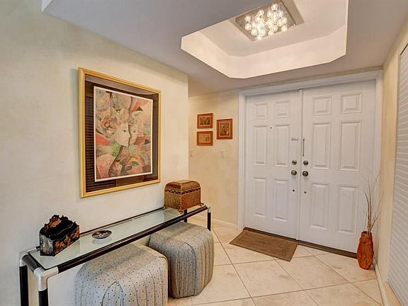 4th image of 7804 Lakeside Blvd #G405