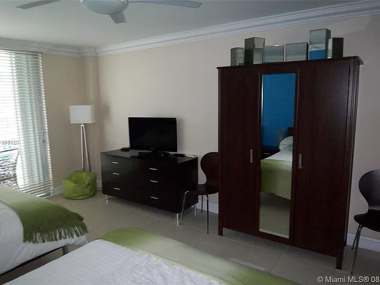 5151 Collins Ave #1030 — Photo 17