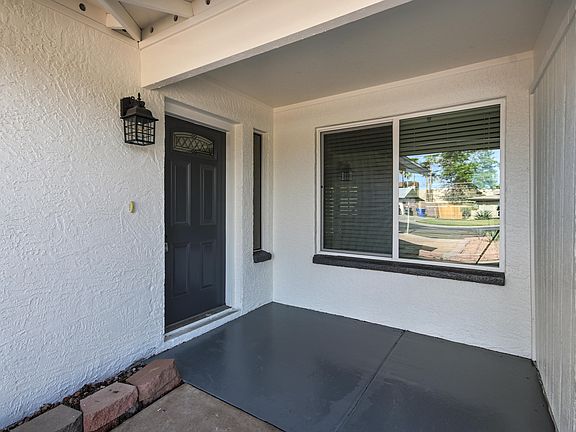 3rd image of 1239 W Pecos Ave