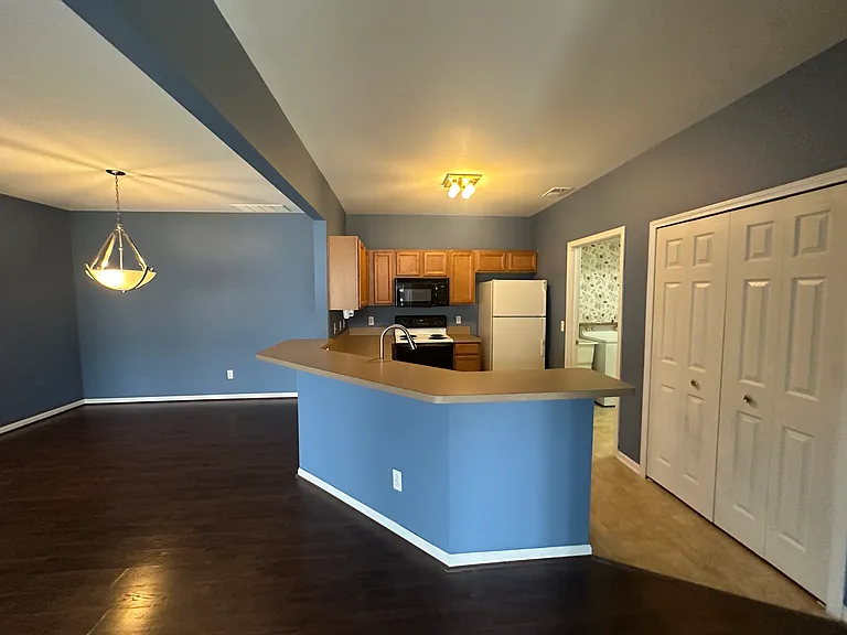 51691 Adler Park Dr W — Photo 10