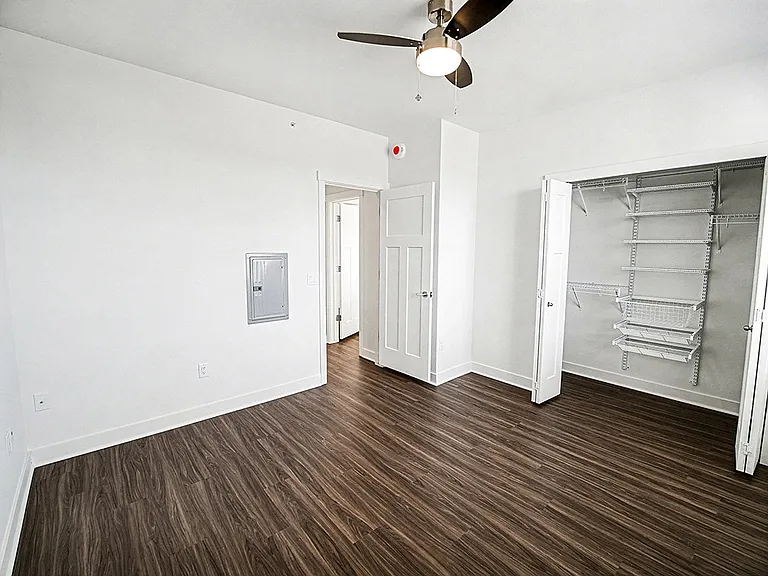 The Grove Apartment Homes — Photo 29