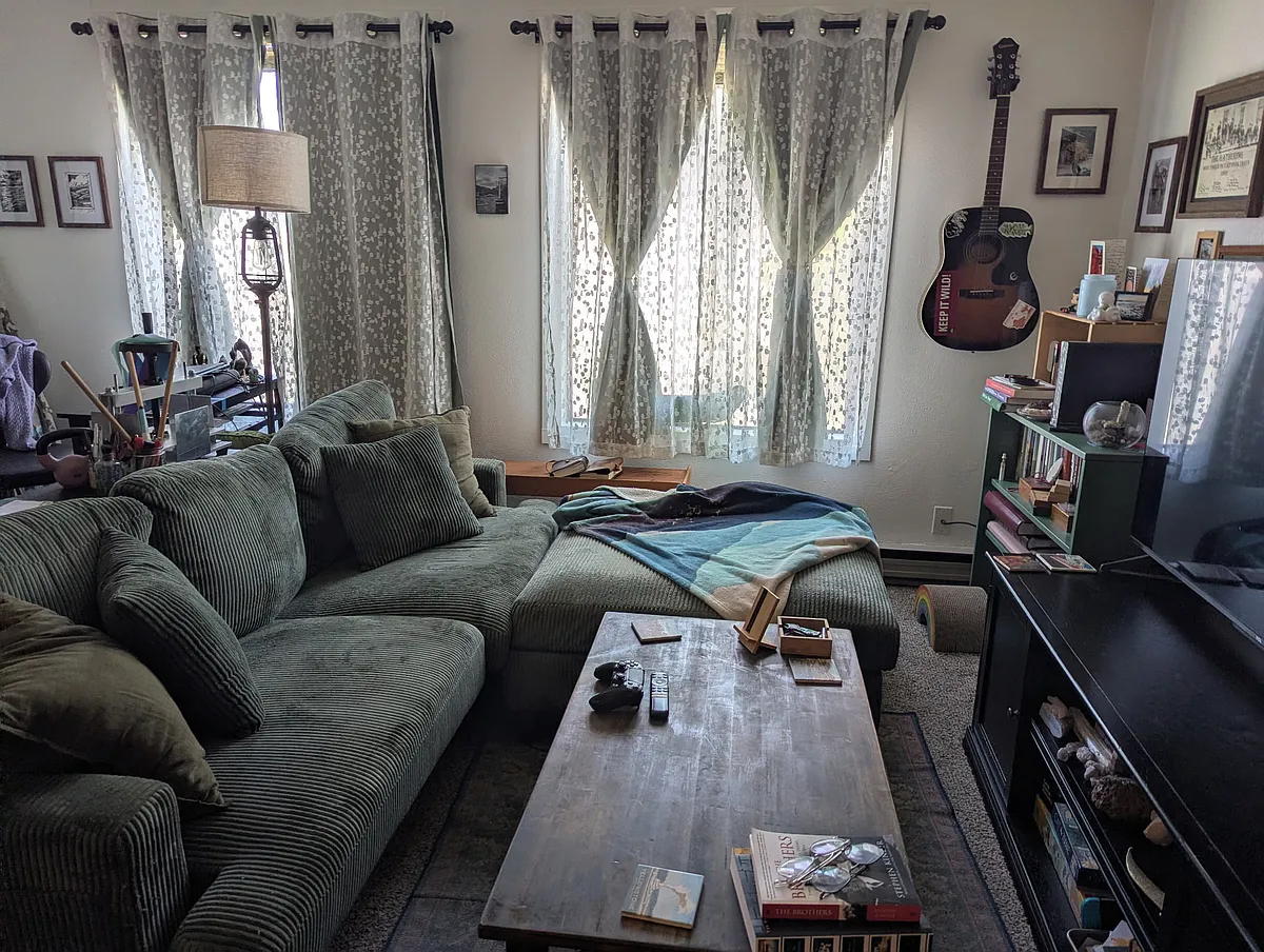Building Photo - 1512 Lincoln St #3