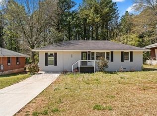 1703 Derrill Dr, Decatur, GA 30032
