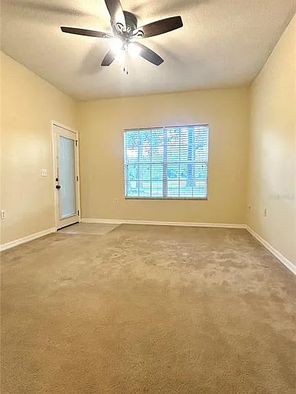10000 SW 52nd Ave #7 — Photo 18