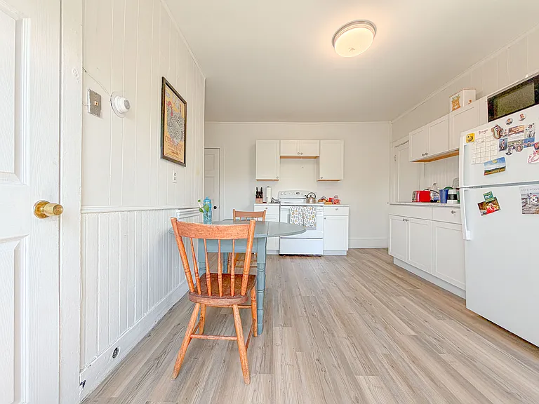 57 Saint Lawrence St #3 — Photo 31