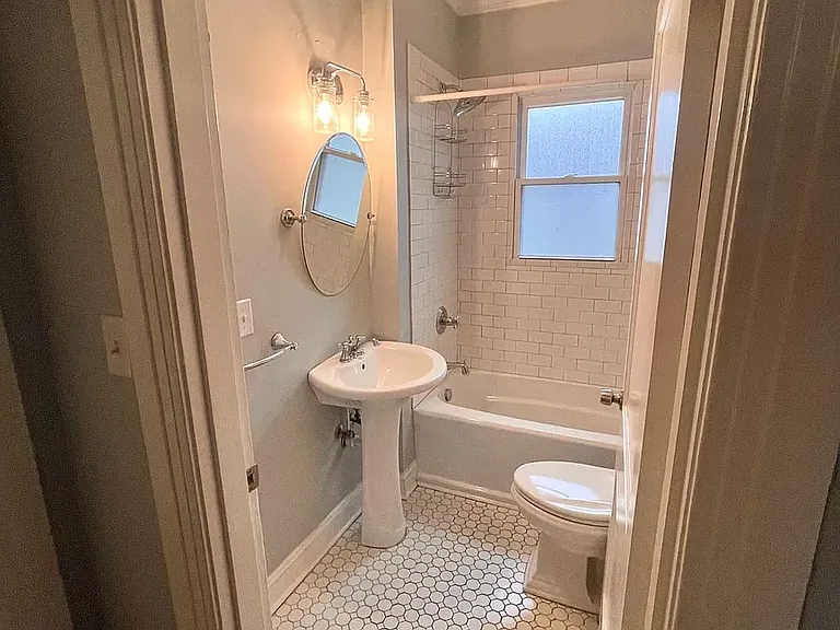 1128 Granada Ave — Photo 17