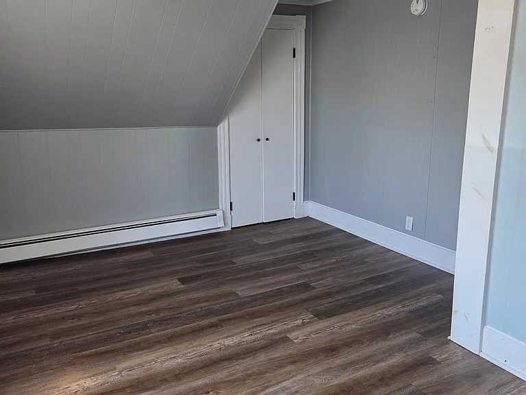17 Clinton Ave #3 — Photo 10