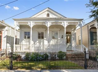 1031 Arabella St, New Orleans, LA 70115