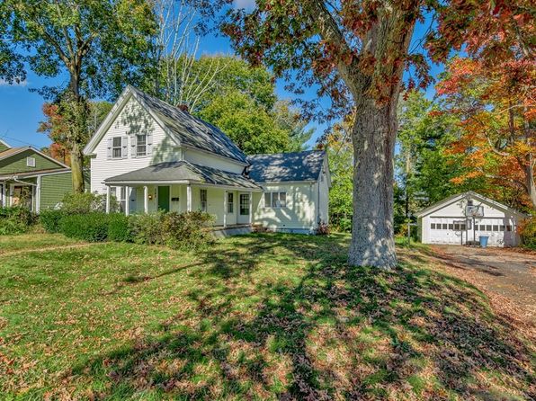 Avon Real Estate - Avon Ma Homes For Sale Zillow