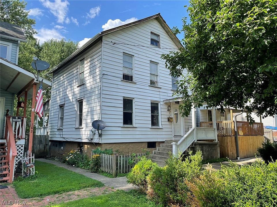 1st image of 101 1/2 W Montgomery St