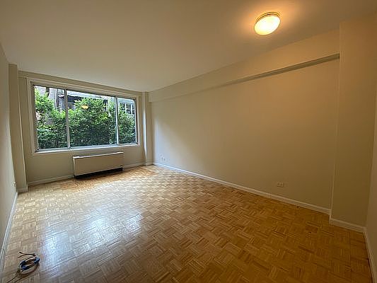 1st image of 340 E 51st St APT 1B