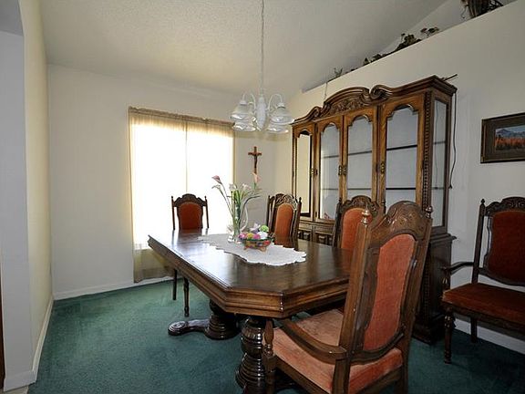 4th image of 2665 Sweet Springs St