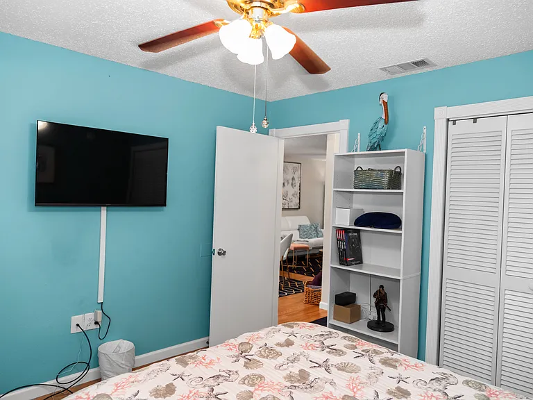 4633 Summerwind Dr — Photo 23