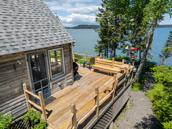 674 Duck Cove Road, Roque Bluffs, ME 04654