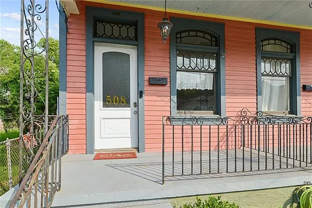 Building Photo - 508 S Pierce St