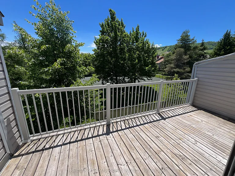 162 Settlers Way #16 — Photo 15