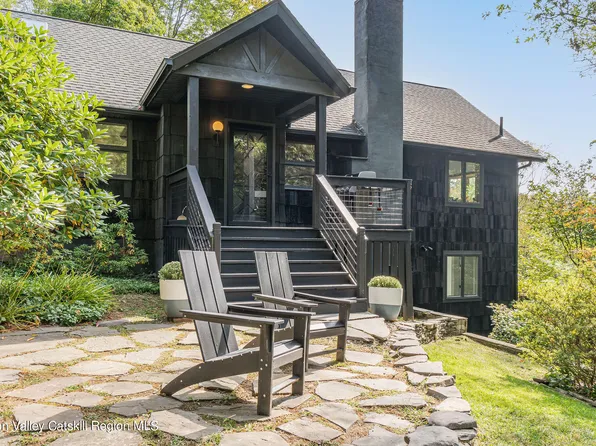 2 Etheline, Kerhonkson, NY 12446