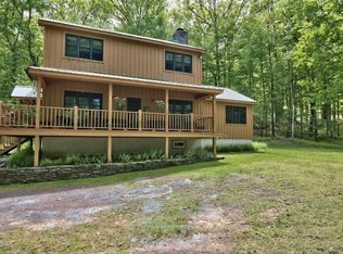 606 Masthope Plank Rd, Lackawaxen, PA 18435