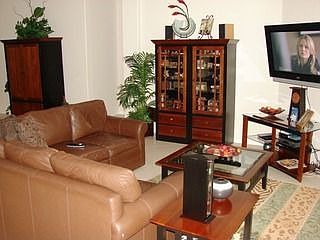 4th image of 60 Glen Eagle Cir
