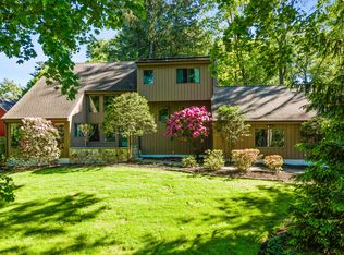 996 Stillwater Rd, Stamford, CT 06902