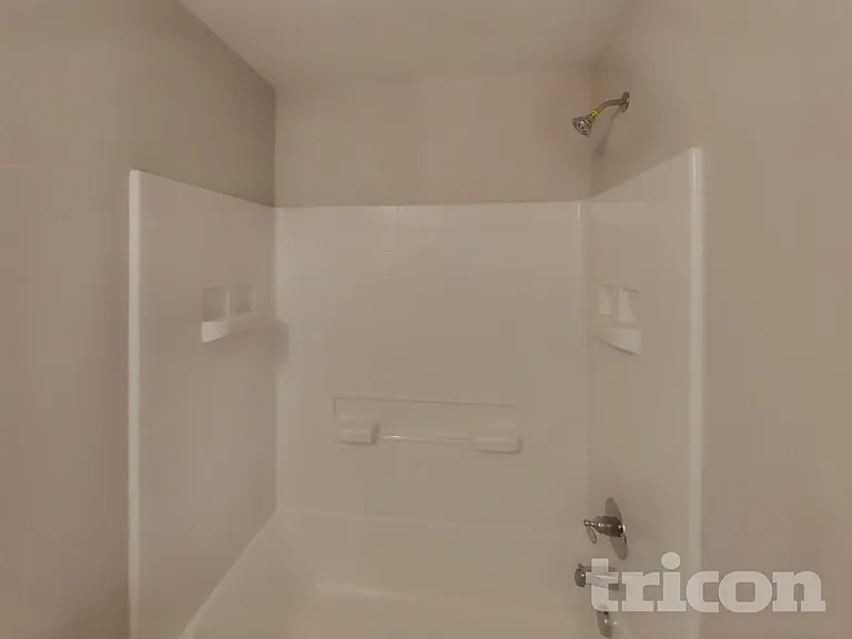 429 Park Meadows Dr — Photo 13