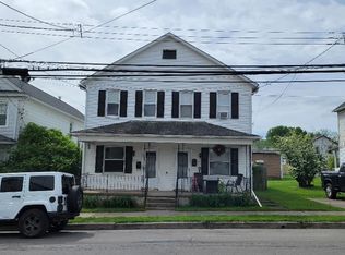 27 W Washington St #27, Nanticoke, PA 18634