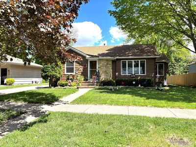 875 Redwood Dr, Fairmont, MN, 56031