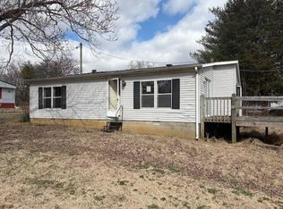 4276 Hilltop Rd, Uniontown, KY 42461