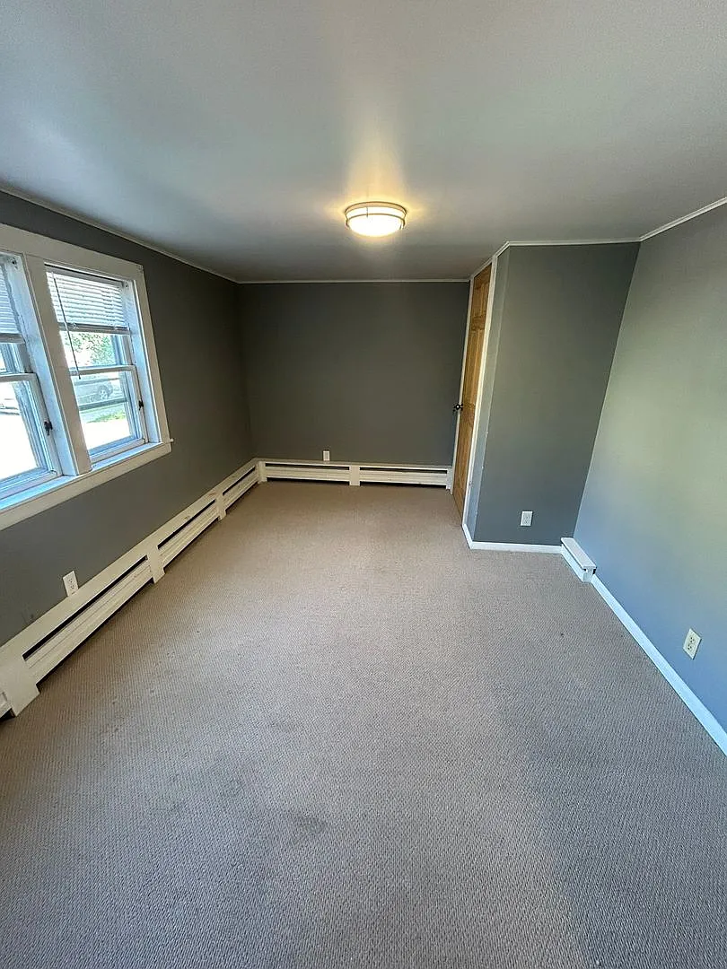 Four Bedroom Available - June 1st, 2027 — Photo 3