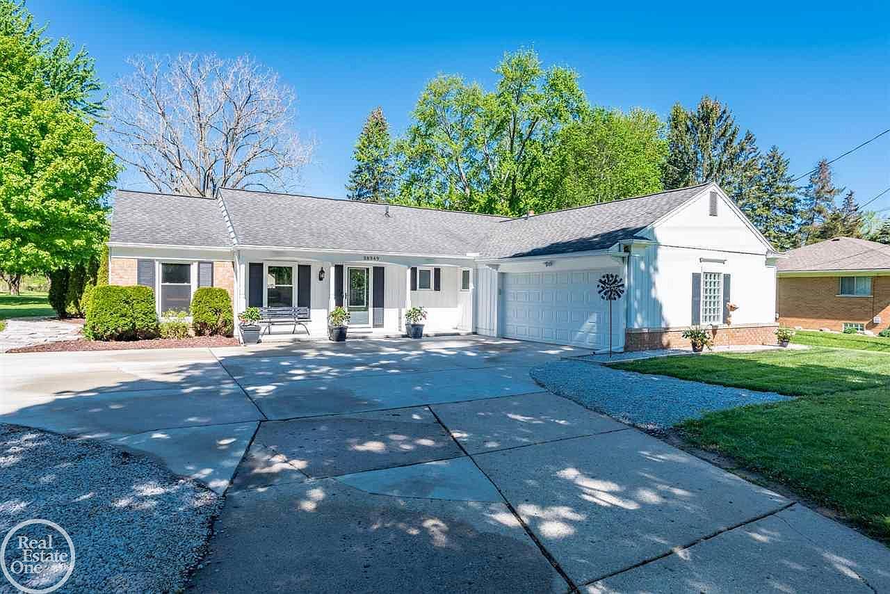 38949 Lanse Creuse St, Harrison Township, MI 48045 Zillow