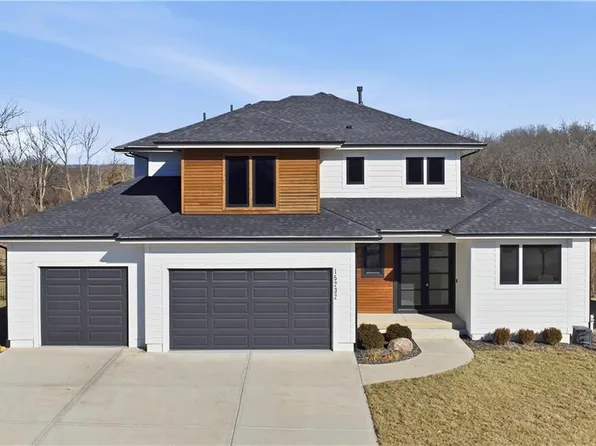 15232 W 171st Ter, Olathe, KS 66062
