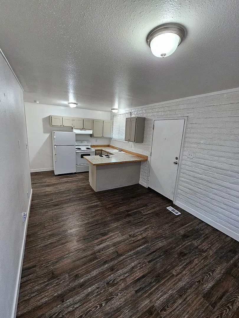 CM 1 Provo Condo — Photo 1