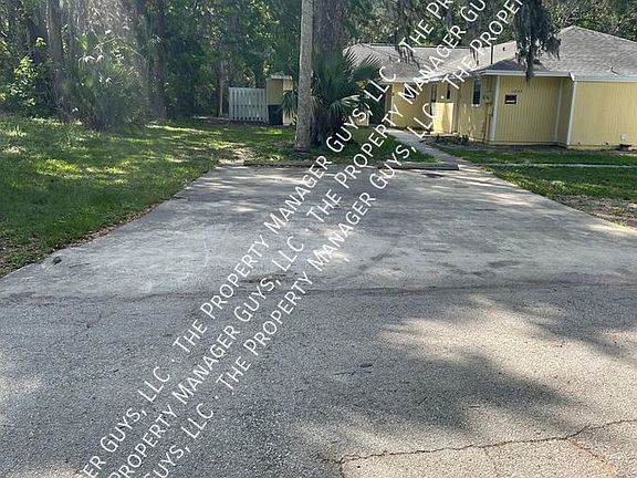 2nd image of 1045 Cedar St Unit 2
