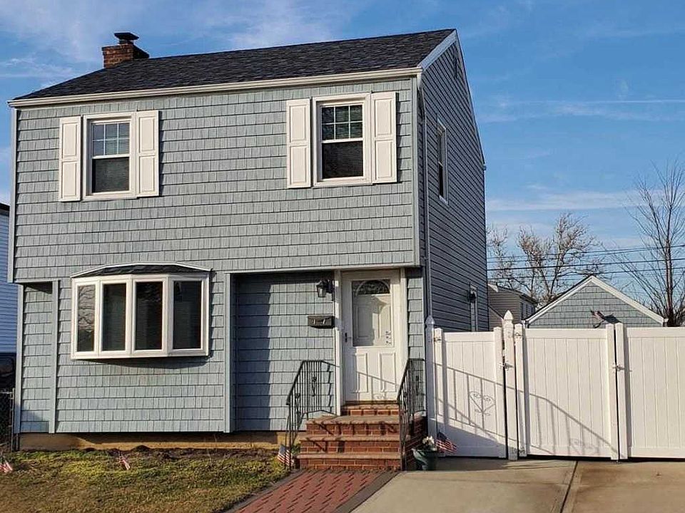 1st image of 166-17 22nd Ave